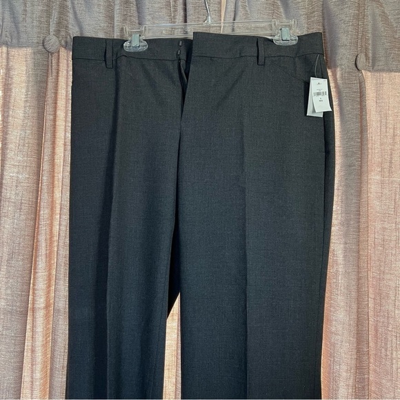 NWT Gap The Perfect Trouser Gray Plaid Flared Trouser Size 8 - Picture 8 of 16